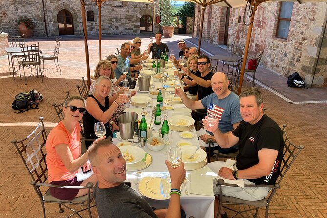 Vinci E-Bike Tour in Leonardos Chianti