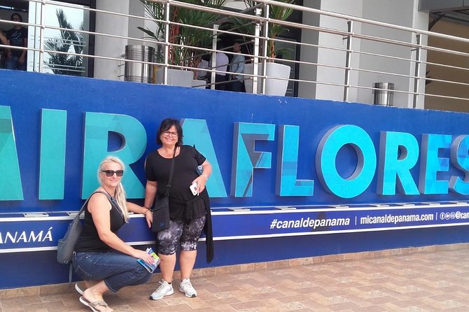 Visit Miraflores Locks and Casco Antiguo