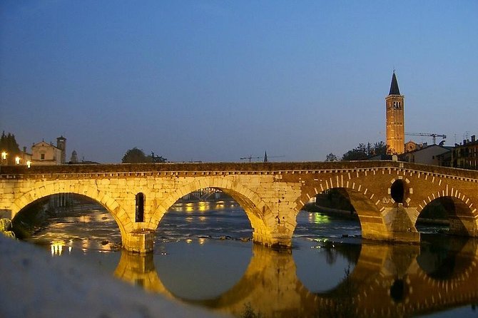 Visit of Verona and Lake Garda. Full Day Tour From Milan
