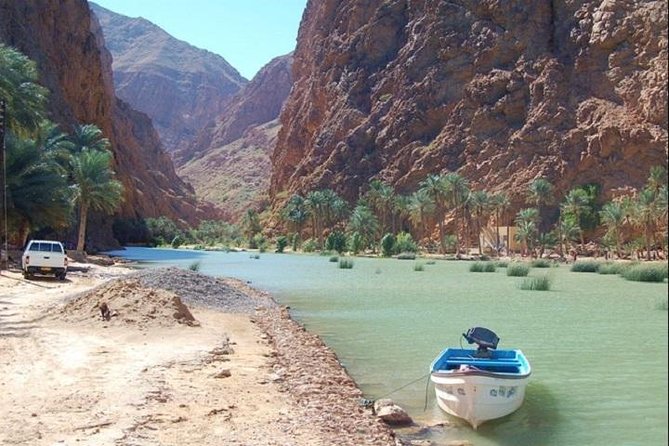 Wadi Shab Full Day Tour (Muscat Tours) : Private & Custom Tours