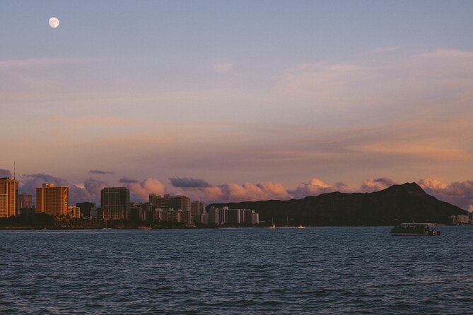 Waikiki Sunset Cruise: Music and BYOB