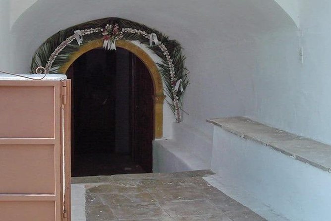 Walk Thru Ancient City of Milos