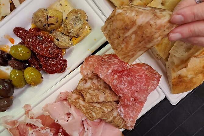 Walking Food Tour in Modena