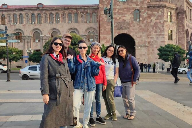 Walking Yerevan City Tour With 5 Wine & 10 Years-Old Brandy - Guiding and Service