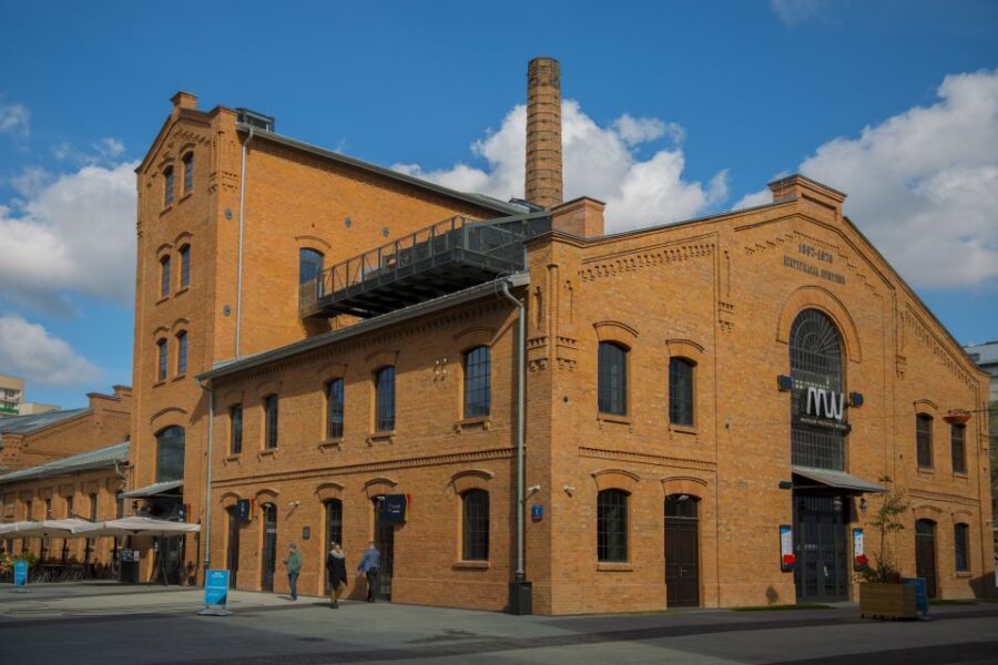 Warsaw: Polish Vodka Museum Tour With Tasting