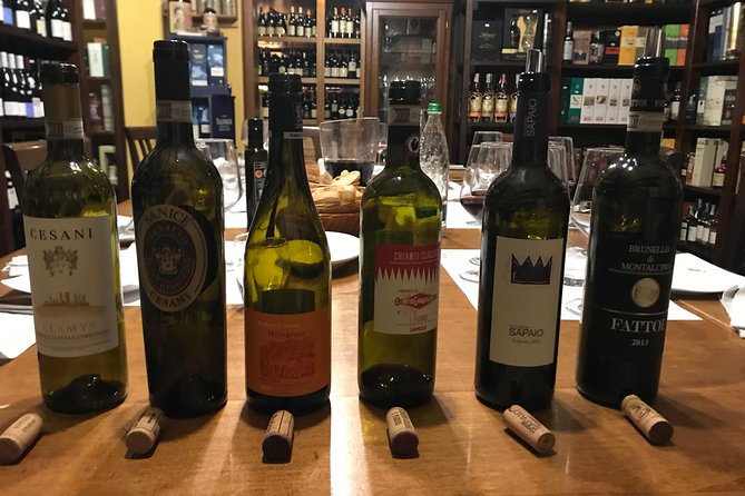Wine Tasting in the Lucca Countryside With Sommelier