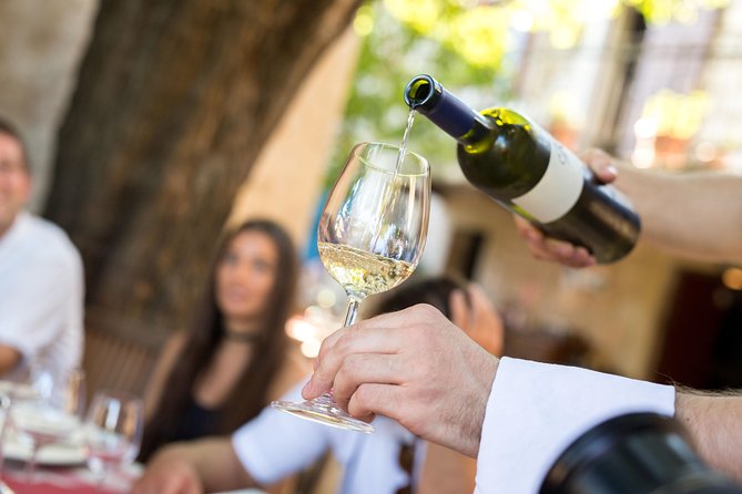 Wine Tasting & Winery Tours