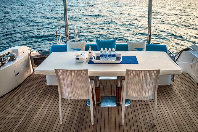 Yacht Rental in Dubai Majesty 63ft