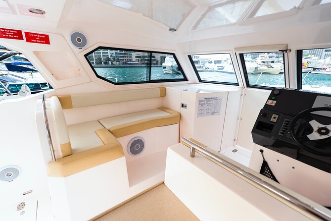 Yachting in Dubai: Book 36 Ft Yacht Charter up to 10 People