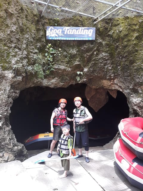 Yogyakarta: Jomblang Cave and Pindul Cave Tubing Day Tour