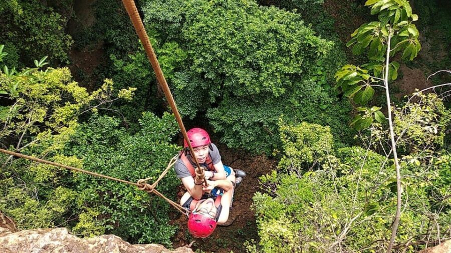 Yogyakarta: Merapi Jeep Sunrise and Jomblang Cave Tour