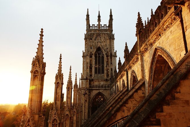 York Private Walking Tour With a Professional Guide