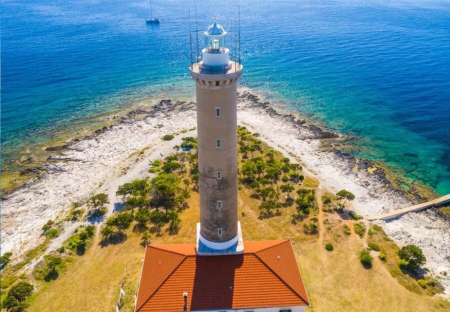 Zadar: Speedboat Tour Best of 4 Islands 6 Stops With Lunch!