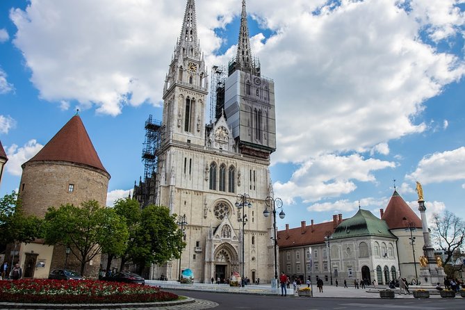 Zagreb Departure Private Transfers From Zagreb City to Zagreb Airport ZAG