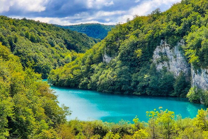 Zagreb to Split via Plitvice Lakes – Private Transfer With a Visit to Plitvice