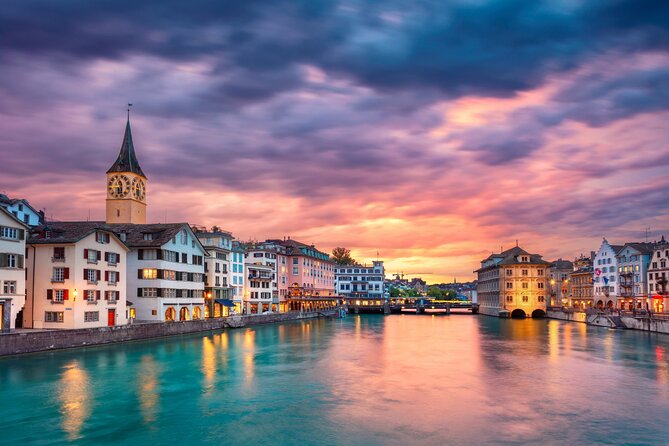 Zurich Scavenger Hunt and Best Landmarks Self-Guided Tour