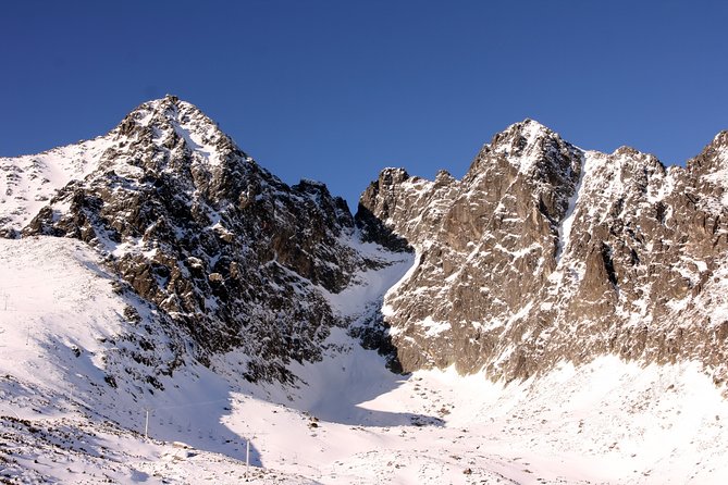 2-Day Highlights Tour of Slovakia From Bratislava Cicmany Vlkolinec High Tatras - Key Points