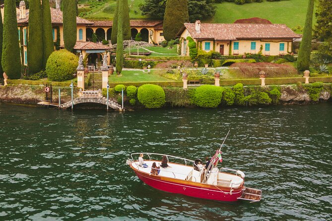 2 Hours Private Boat Tour in the Best Area of Como Lake - Tour Overview