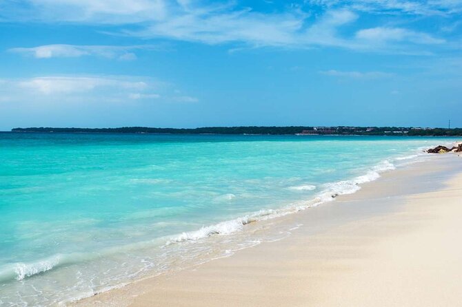 21. ROSARIO ISLAND AND QUIET BEACH BY BOAT Oceanarium - About Your Stay