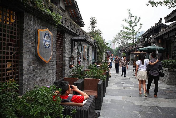 1-Day Chengdu Layover Tour: Panda Base, City Central With Round Airport Transfer - Additional Tips for a Smooth Experience
