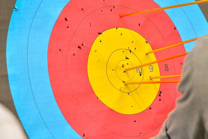 1 Hour Archery Session in Warwick - Equipment Provided