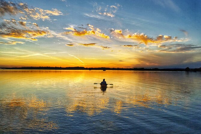 1-Hour Night Transparent Kayak Tour in Privlaka - Meeting Point and Pickup Details