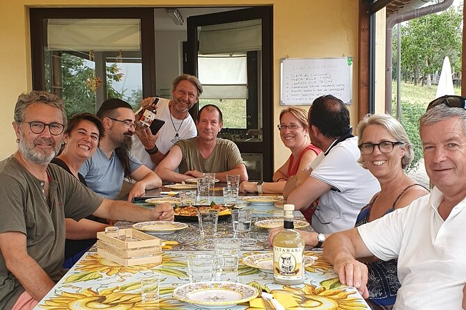 1 Hour Tasting of Artisan Liqueurs in the Umbrian Countryside - Reviewing the Artisan Liqueur Tasting