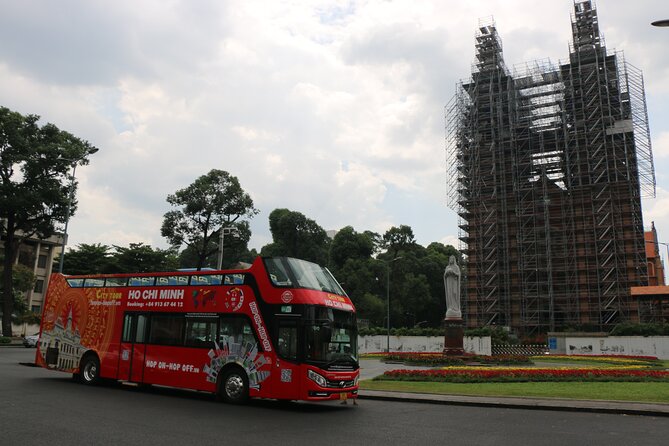 1 Round Ho Chi Minh City Bus Tour + Saigon Skydeck Pass - Meeting Points