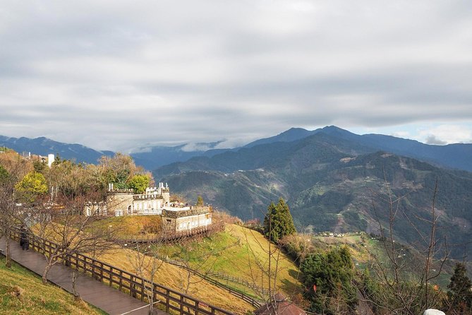 1D Tour to Cingjing Farm From Taichung - Itinerary Highlights