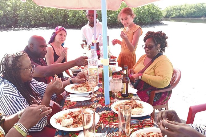 2 Days Joal Fadiouth and Saloum Delta Private Tour Package - Inclusions and Amenities