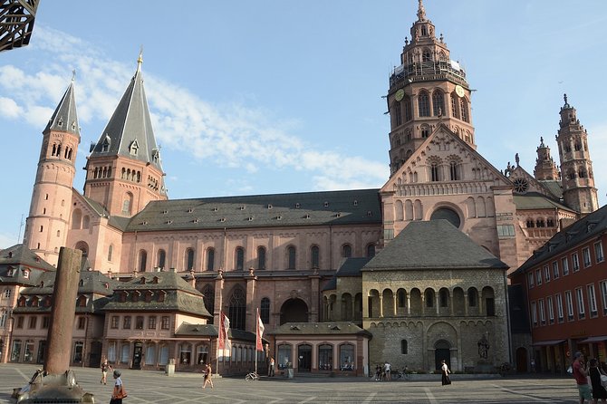 2 Hour Private Guided Walking Tour: Heavenly Mainz - Cathedral Highlights