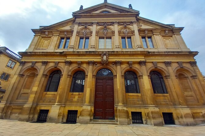2-Hour Private Walking Tour in Oxford - Tour Details and Requirements