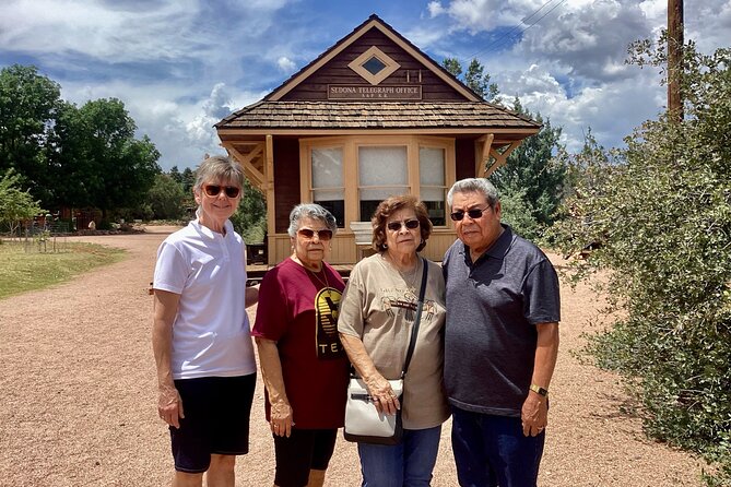 2 Hour Sedona Little Hollywood Private Tour - Meeting and Ending Locations