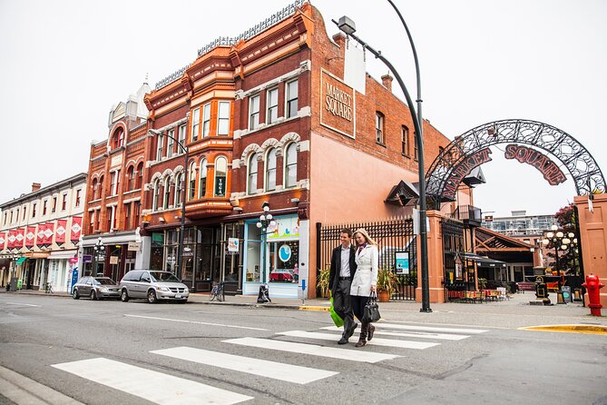 2-Hour Victoria Highlights Private Walking Tour - Tour Details