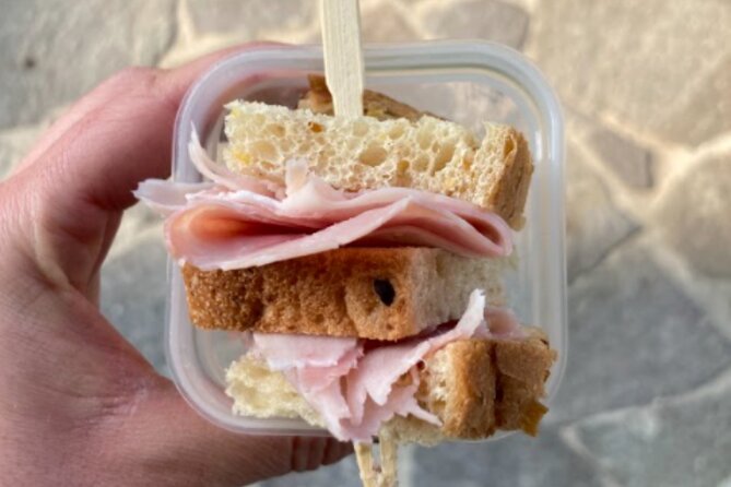 2 Hours Guided Walking Tour in Parma With Culinary Stop - Knowledgeable Local Guide