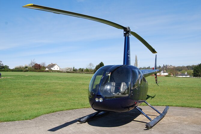 25 Minute Royal Surrey Helicopter Tour - Meeting and Pickup