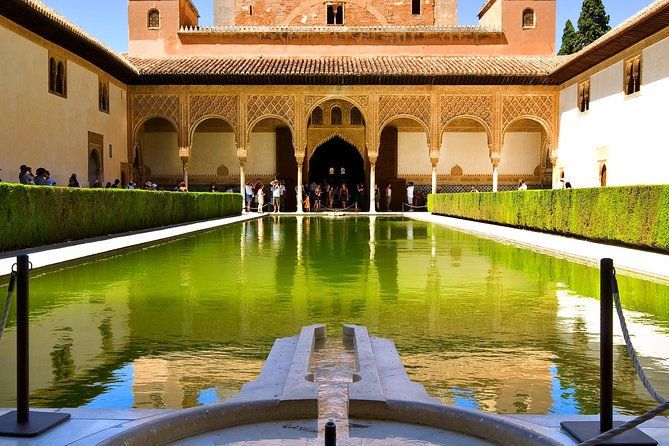 3-Day Andalucia Tour: Codoba & Seville From Granada - Day 2: Discovering Seville