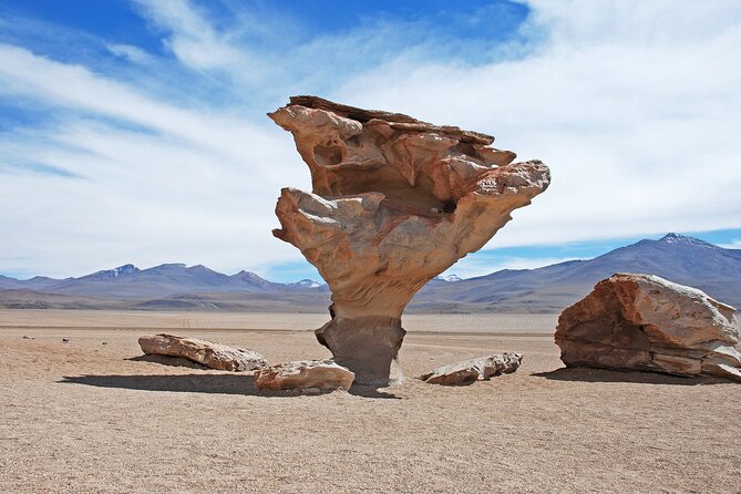 3-Days and 2-Nights Tour Salar Uyuni Ending in Atacama Chile - Meeting and Pickup Information