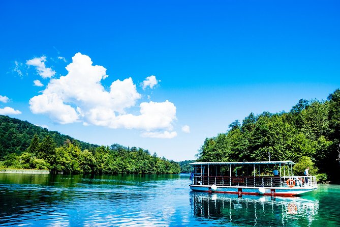 3 Days: Zagreb - Plitvice Lakes - Split & Split - Mostar - Dubrovnik - Accommodation and Meals