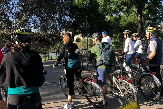3 Hours Bike Tour All Over Sevilla - Whats Included in the Tour
