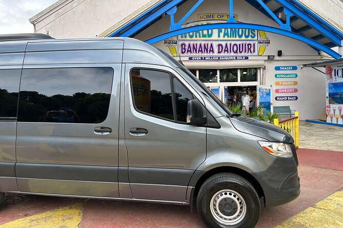 3 Hours Luxury Mercedes Van Tour in Saint Thomas - Accessibility