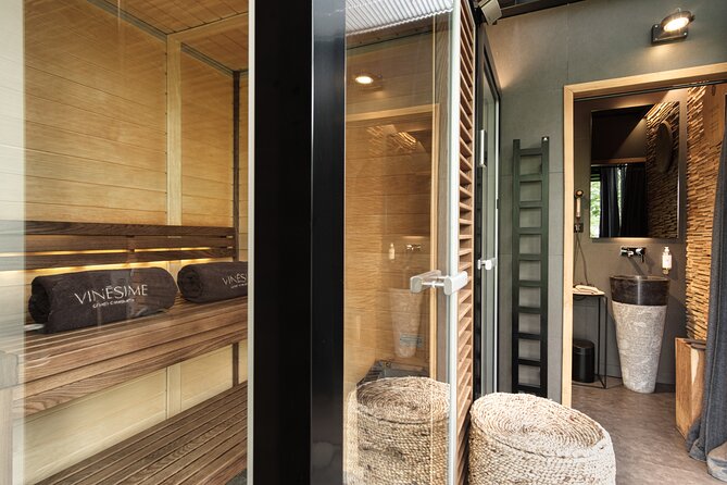 30-minute Relaxing Treatment in Burgundy - Whats Included