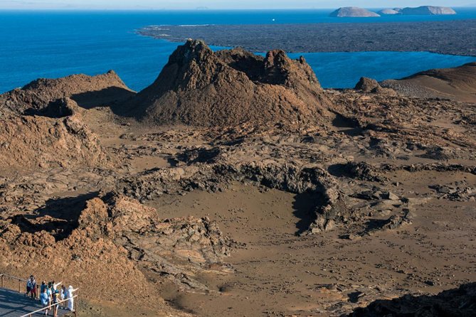 4 Days Galápagos - Total Experience Tour - Highlights of the Galapagos Islands
