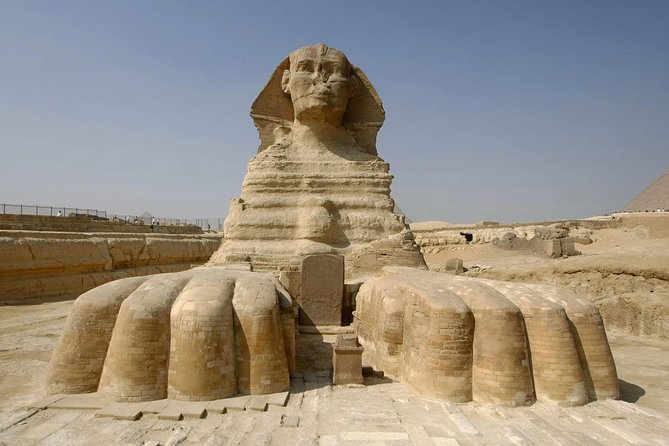 4- Hours to Giza Pyramids, Sphinx and The Valley Temple Private Guided Tour - Meeting and Pickup