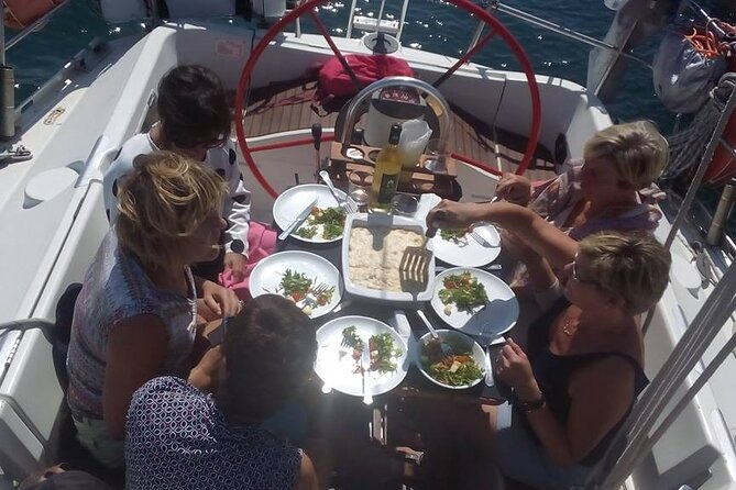 4H Private Sailing Tour With Water Activity (Drinks and BBQ as Option) - Safety and Participation Guidelines
