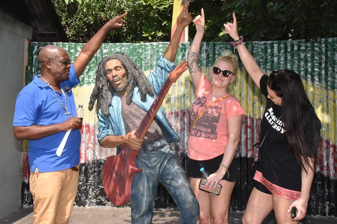 5 Days, 4 Nights Backpacking Kingston Jamaica - Transportation Options