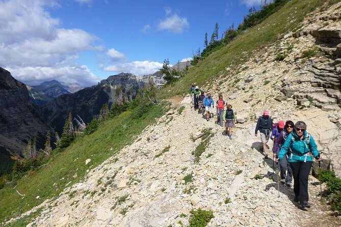 5 Days Hiking Trip in Waterton - Included Amenities