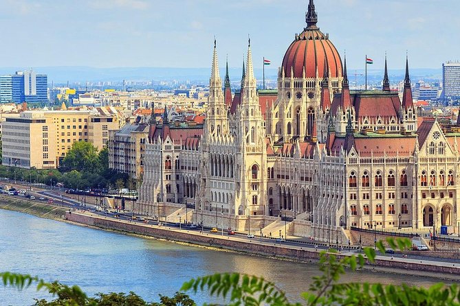 6 Hours Private City Tour of Budapest With Winetasting and Danube Evening Cruise - Health and Safety Precautions