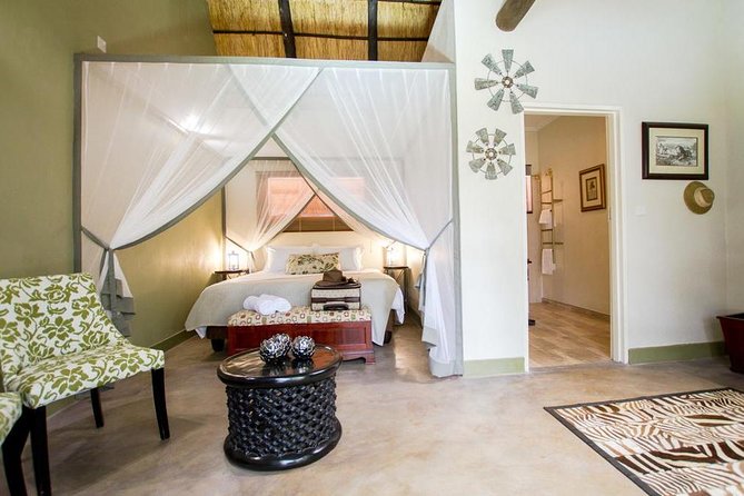 7 Day Highlights Of Botswana Overland Tour – ACCOMODATED (midrange) - Pickup and Drop-off