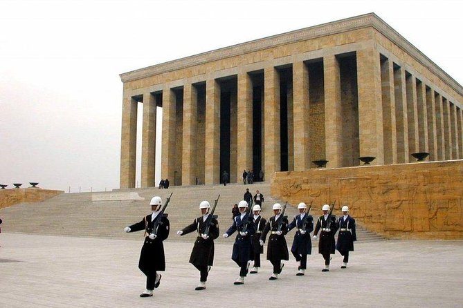 7-Day Turkey Tour From Kusadasi: Istanbul, Pamukkale, Ankara, Cappadocia and Ephesus - Pickup Information